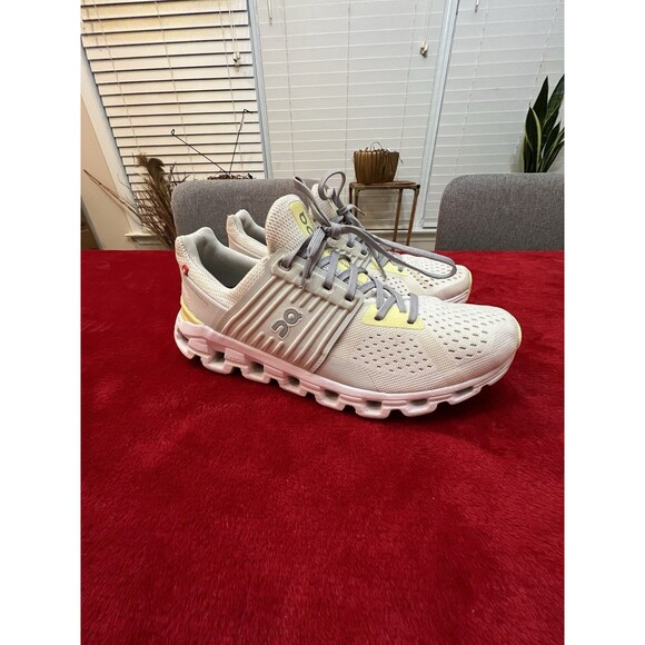 On Cloudswift Women’s Road Running Shoes Size 8.5 White Limelight Yellow Lace Up - Picture 12 of 13